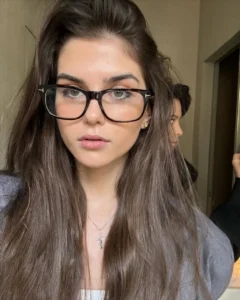 слив Полина Денисова